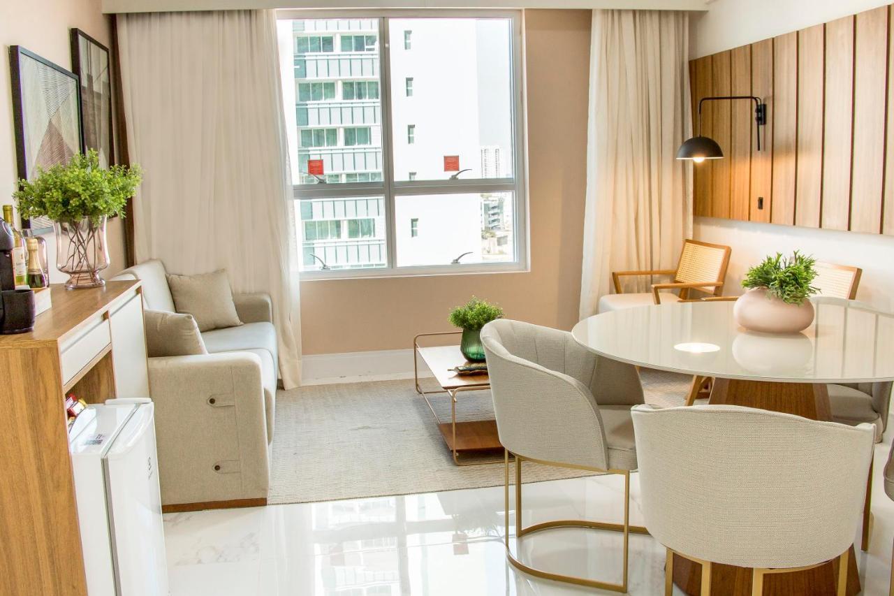 Ramada Hotel & Suites Campos Pelinca Кампус дус Гойтаказиш Екстериор снимка