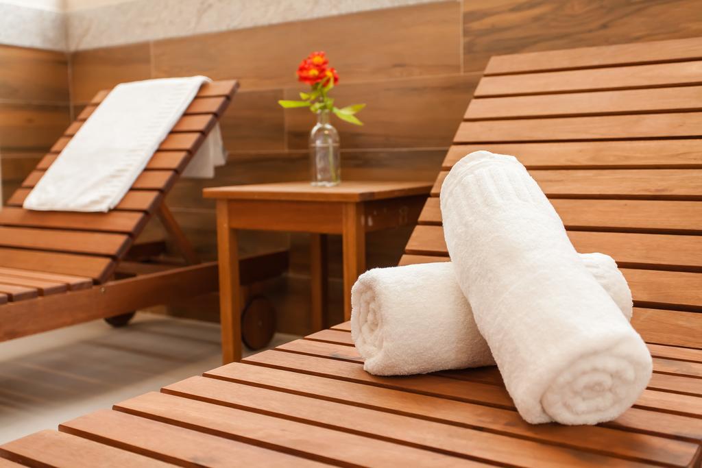 Ramada Hotel & Suites Campos Pelinca Кампус дус Гойтаказиш Екстериор снимка
